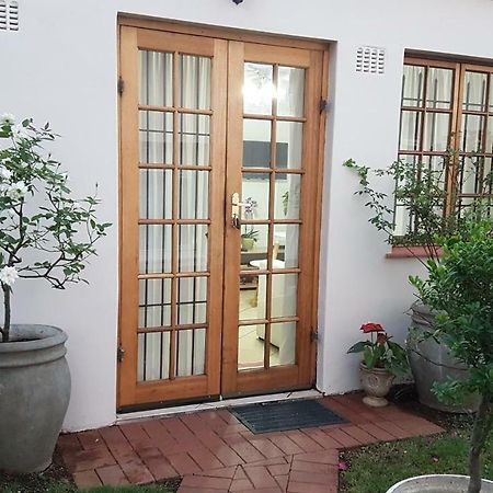 Innes Road Durban Accommodation 2 Bedroom Private Unit Bagian luar foto
