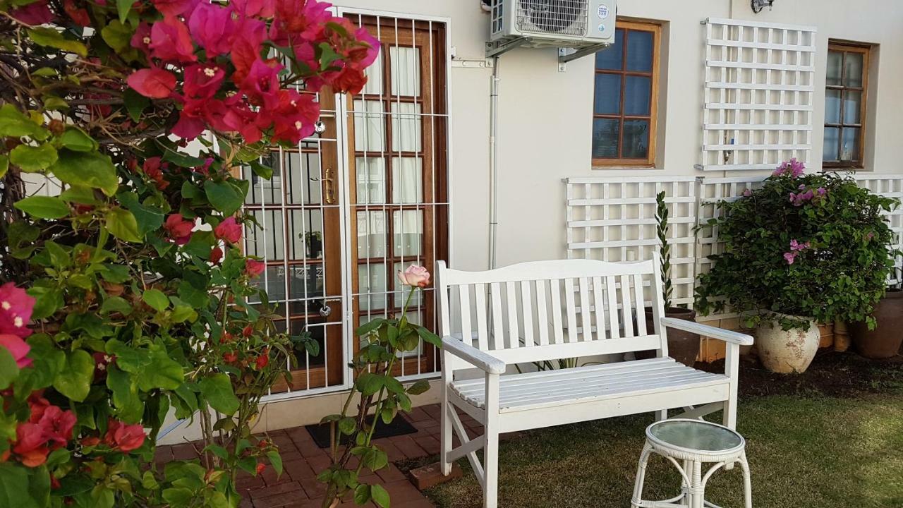 Innes Road Durban Accommodation 2 Bedroom Private Unit Bagian luar foto